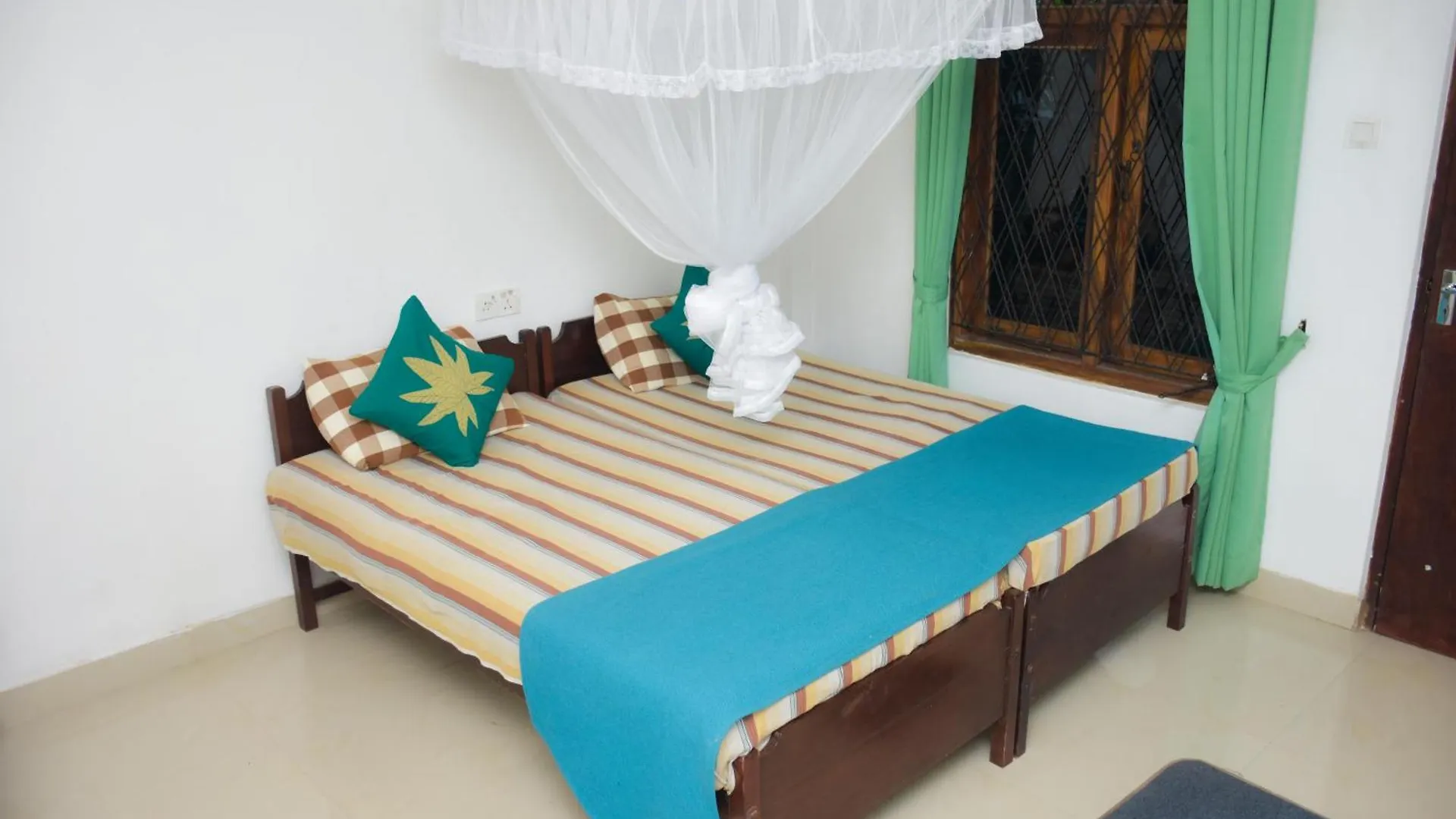 Apartment Green Woods Guest Kandy