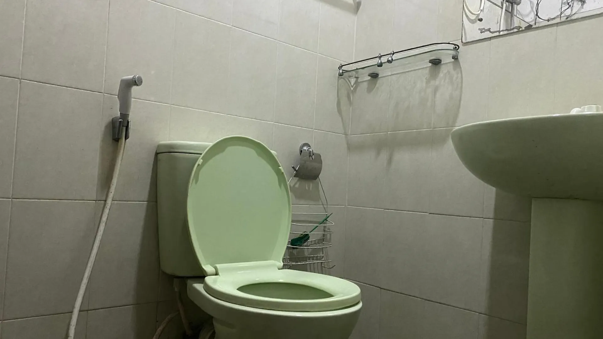 Green Woods Guest Kandy Apartment